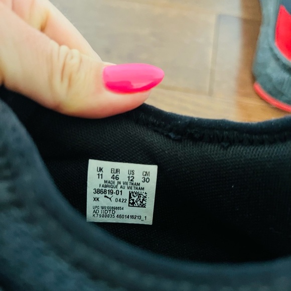 Puma Black and Red Men's Sneakers - Picture 8 of 9